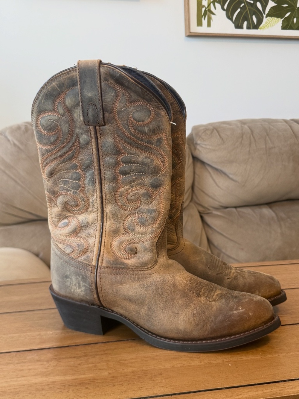 Laredo 51084 Distressed Brown Leather Western Cowgirl Boots Women’s 8M